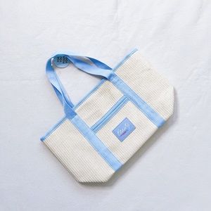 Shoppers Beige Woven Beach Tote Bag Blue Straps Lightweight Vegan Lunch Purse